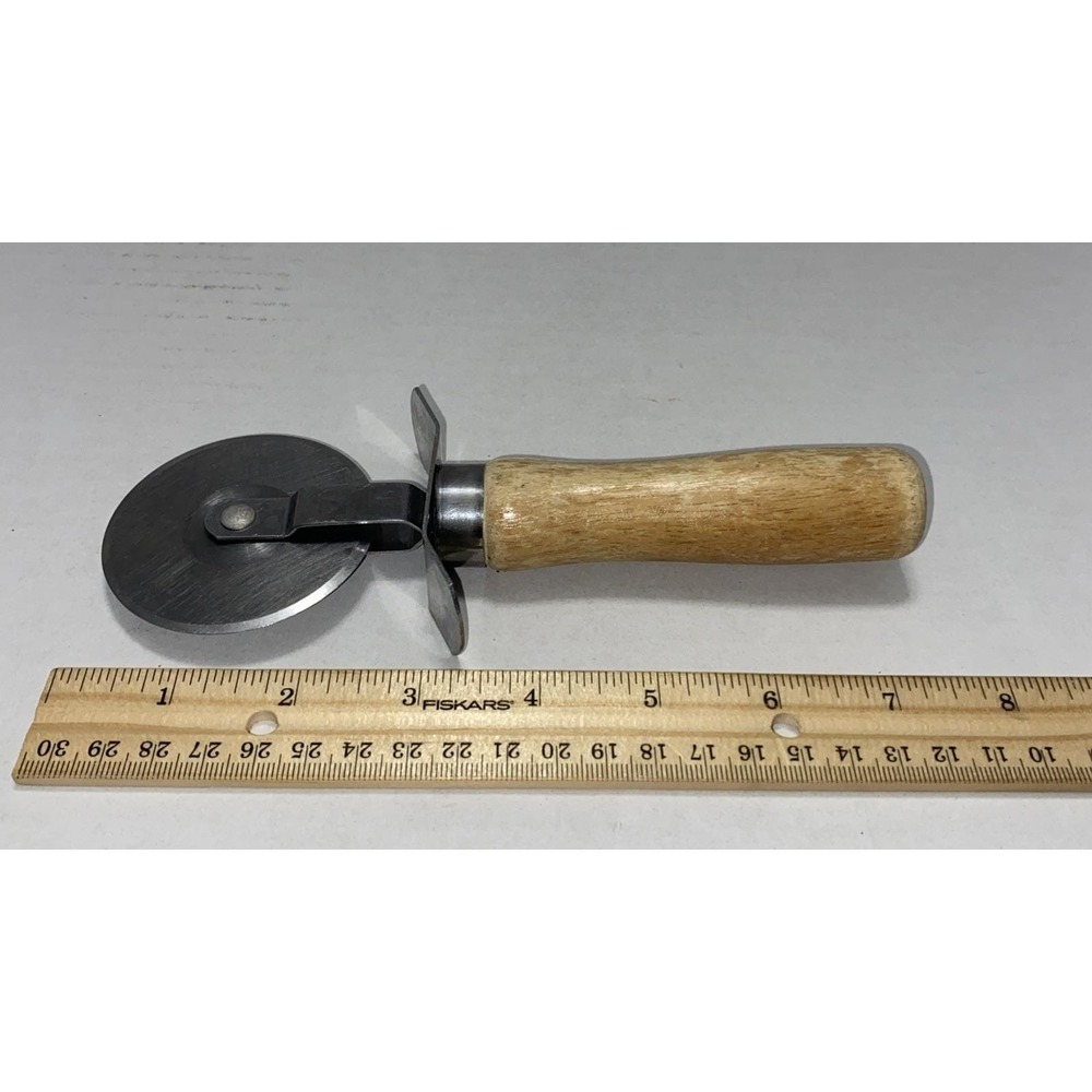 Genuine Good Cook Pizza Cutter Stainless Steel 2.5 In Blade With Wood Handle - Picture 4 of 5